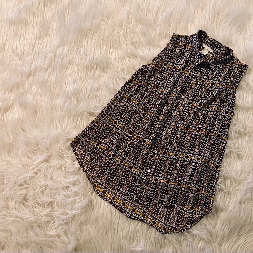 H&M Black Geometric Print Sleeveless Blouse with Yellow Accents